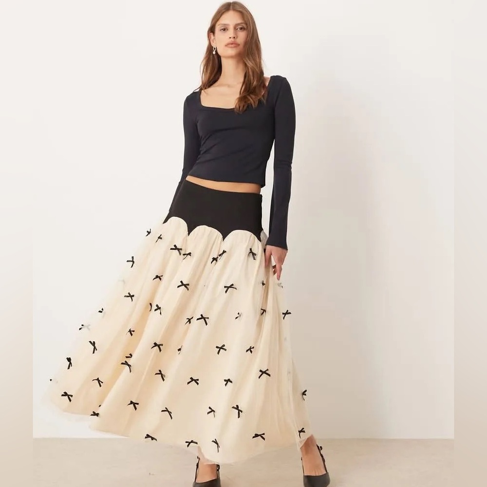 NEVER FULLY DRESSED Monika Bow Maxi Skirt Size US 6